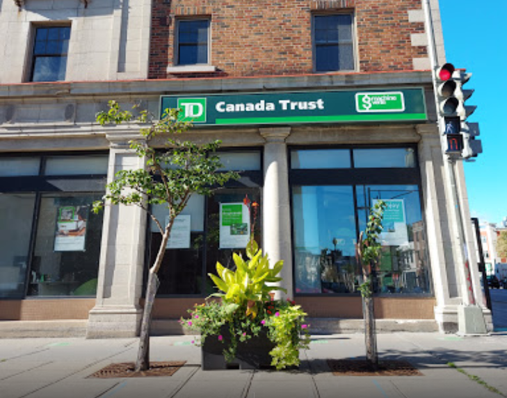 -Façade du bureau de TD Canada TrustTD Canada Trust Office Facade